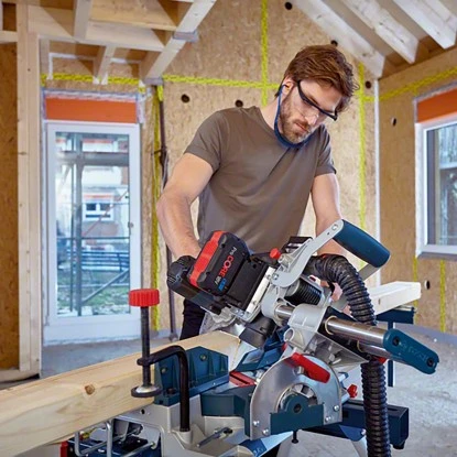 Bosch Professional Akku-Kapp- Und Gehrungssäge Biturbo GCM 18V-216 1.600 W Solo – Bild 6